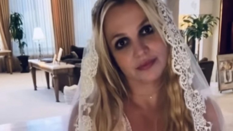 Britney Spears se casó consigo misma
