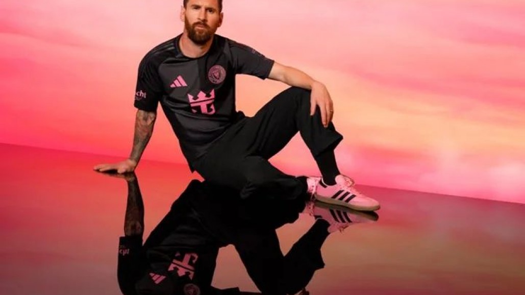 Messi modeló la nueva camiseta alternativa del Inter Miami